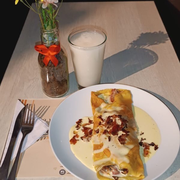 1761851596410-b84ad19eaa316c1be110d2ab674b24ef