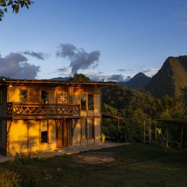 JBF3650-9655f3d49500a99b7d0e566175c2a5bc