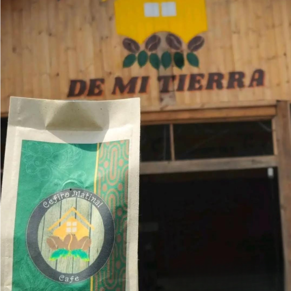 Logo Tienda de café de mi tierra
