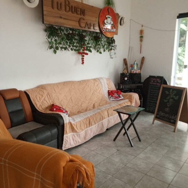 local-al-interior-3-66d3a95ee27009cddc9dcf51e65b2385